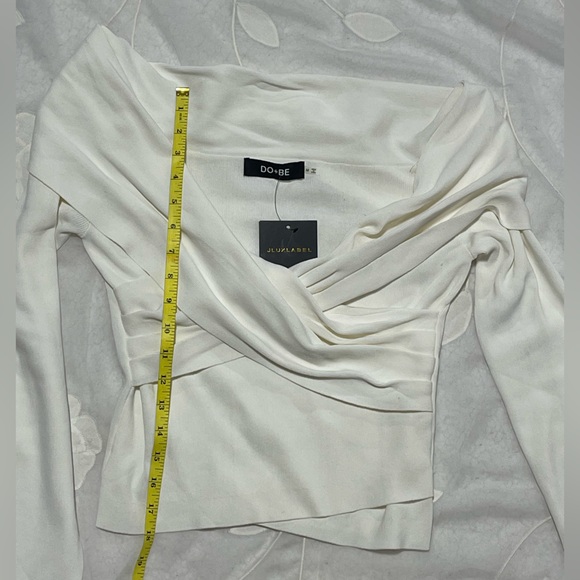 DO+BE Cream Off-Shoulder Twist Front Top - Picture 11 of 11